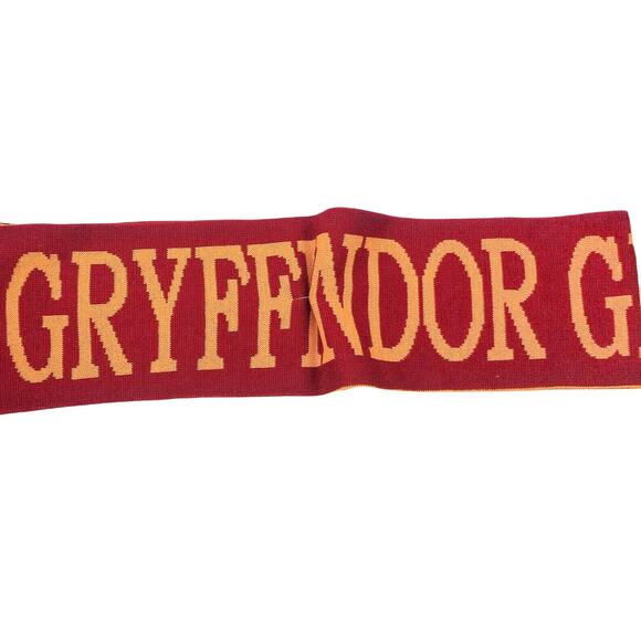 Universal Gryffindor Reversible Knit Scarf Red One Size NWT - Picture 1 of 9